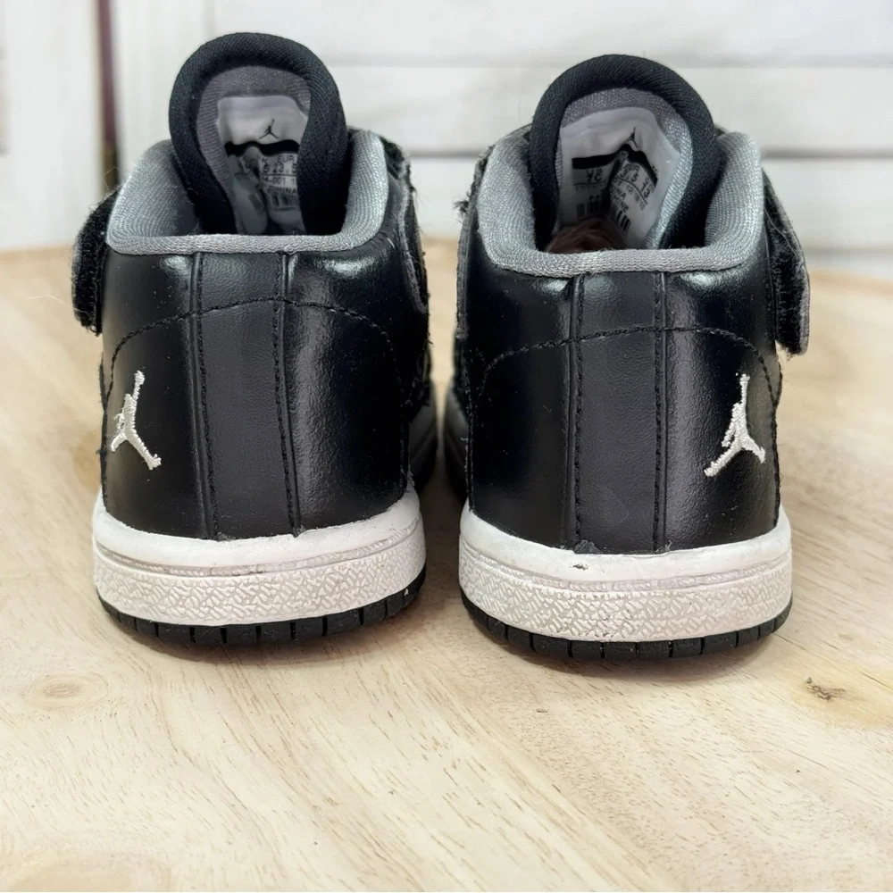 Nike Air Jordan Sky High Retro‎ Style Toddler Sneakers Black White 7 441134-001